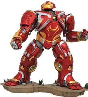 Marvel Gallery Avengers 3 Hulk buster Dlx Pvc Fig